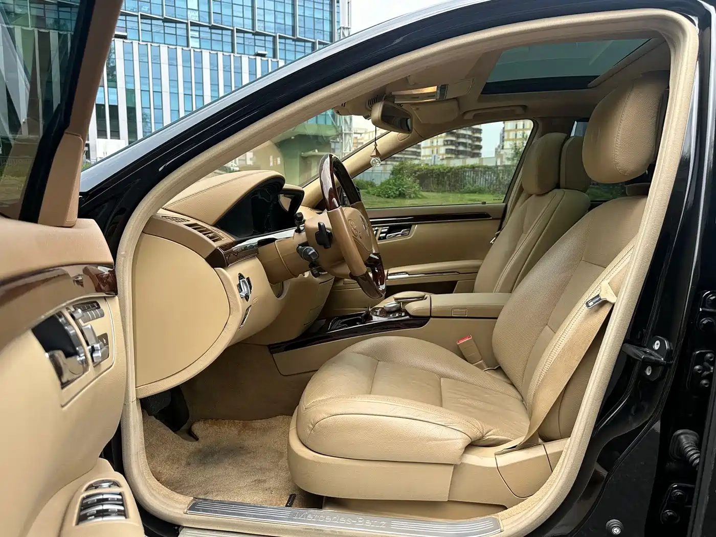 Mercedes-Benz S-Class 2012 S 350 L Grand Edition фото 7