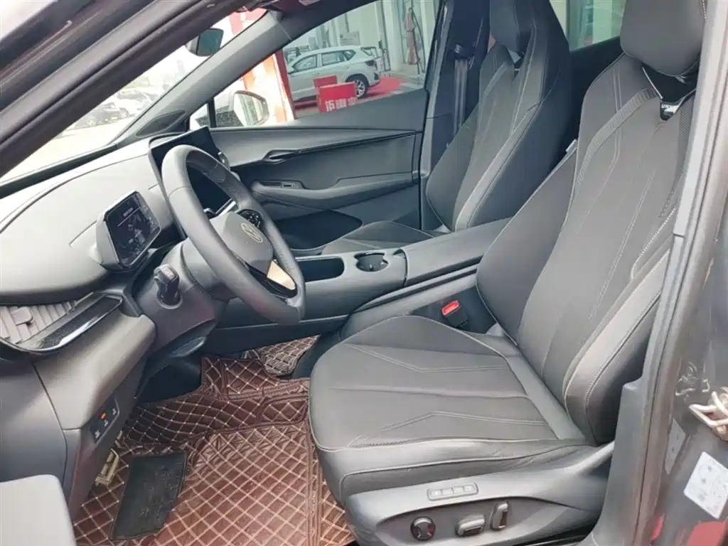Volkswagen Unique 06 2024 Facelift Pro Long Range фото 15