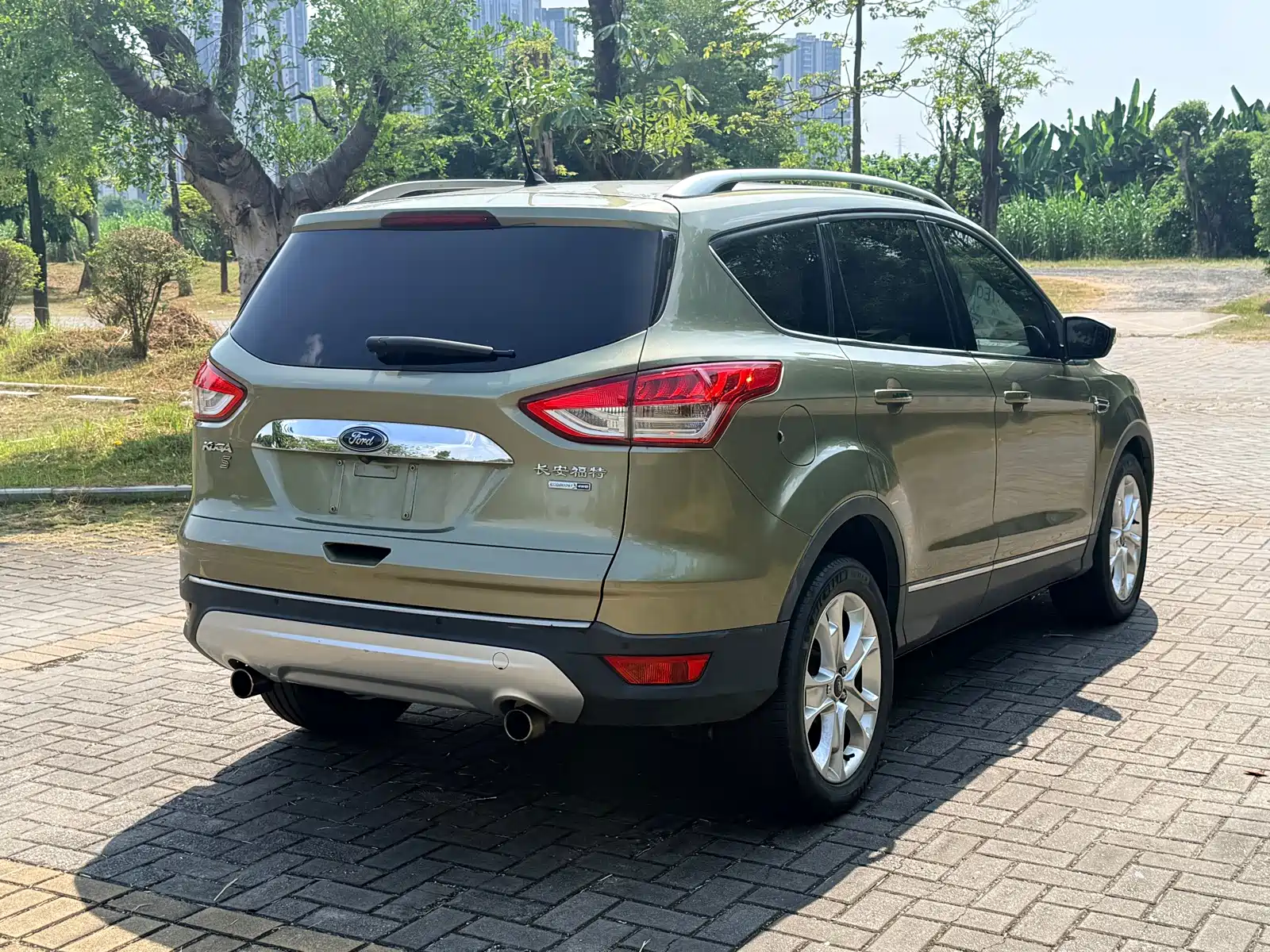 Фото 7 - Ford Kuga
