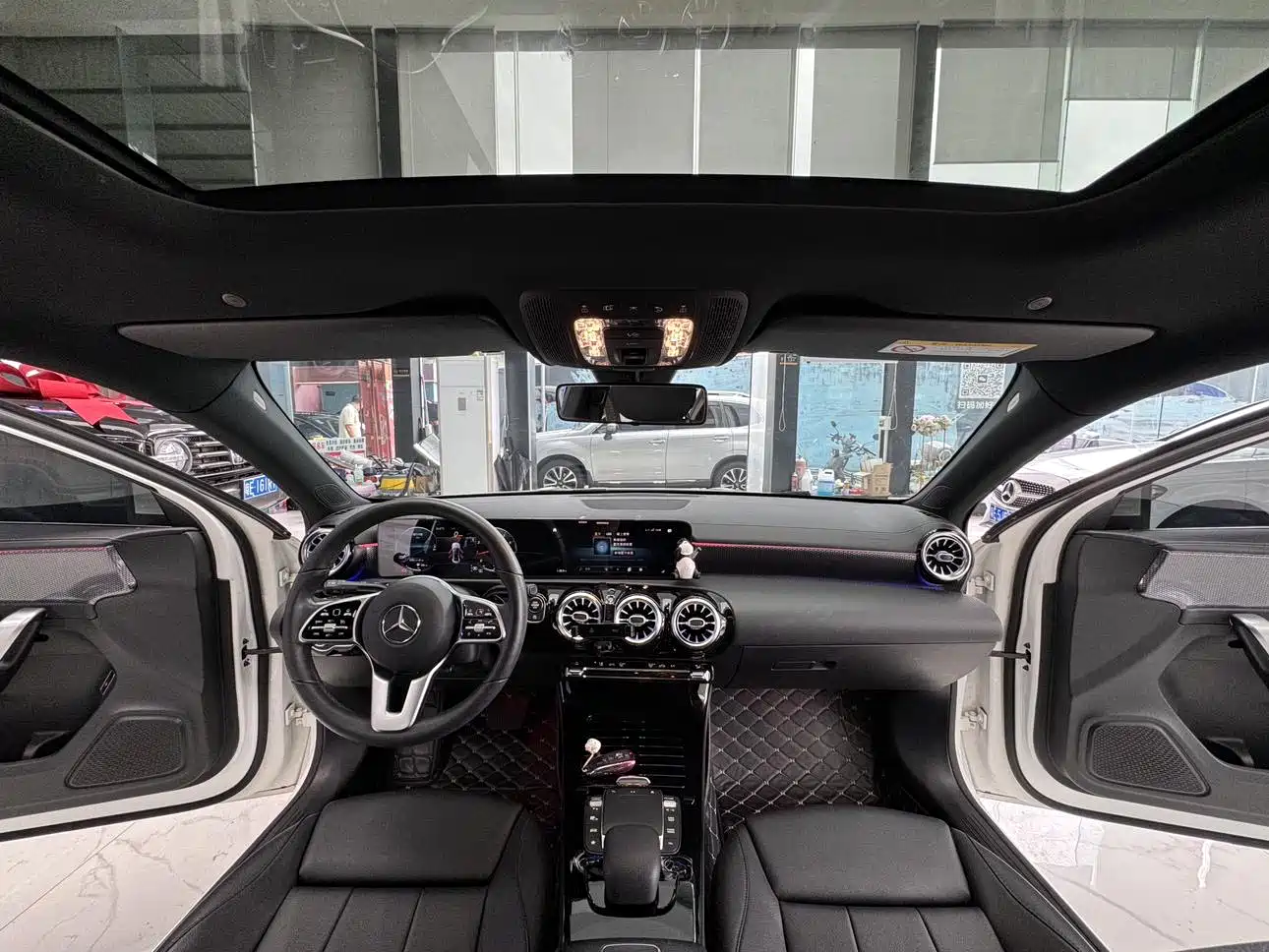 Mercedes-Benz A-Class 2020 Facelift A 200 L Sport Sedan Dynamic фото 15