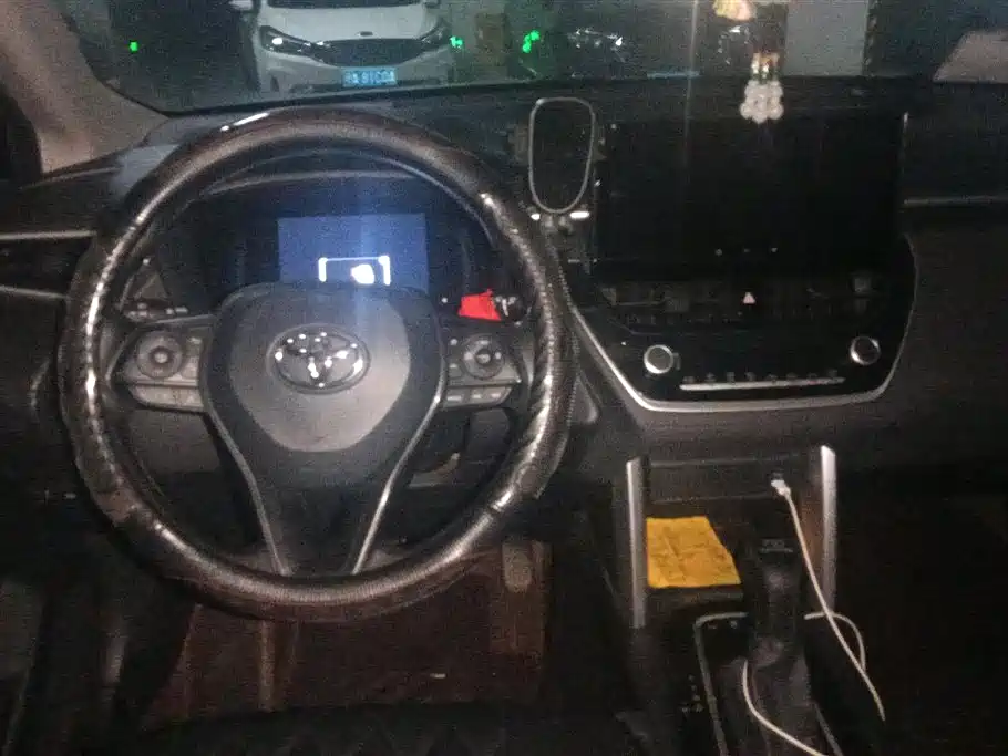 Toyota Corolla Cross 2024 2.0L Elite Edition фото 12