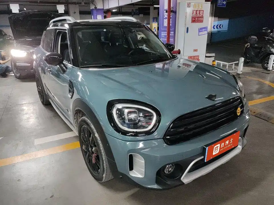Фото 2 - MINI COUNTRYMAN