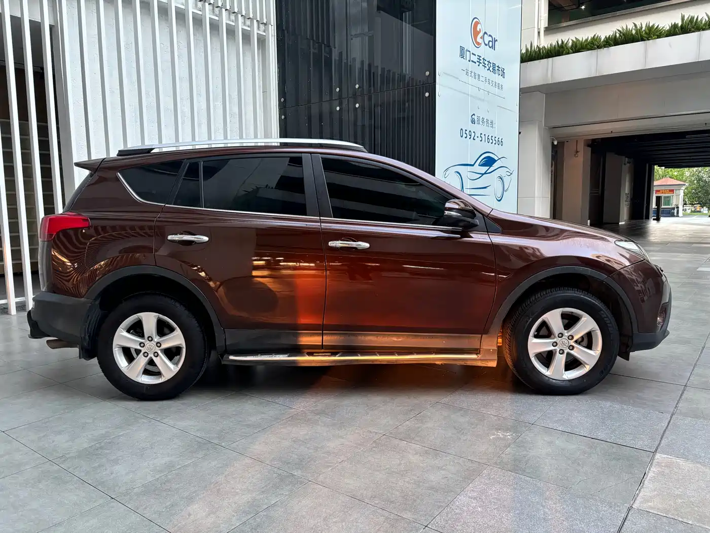 Toyota RAV4 Rongfang 2013 2.5L Auto 4WD Elite фото 4
