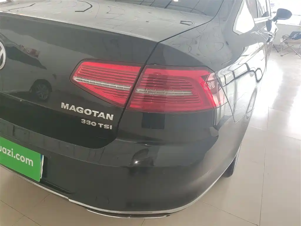 Volkswagen Magotan 2017 330TSI DSG Luxury фото 8