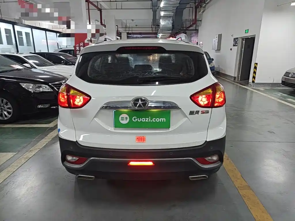 JAC Motors Refine S3 2016 2016 1.5L Manual Luxury Smart