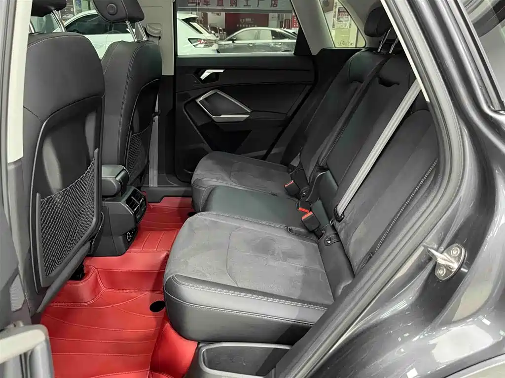 Audi Q3 2022 35 TFSI Fashion Dynamic фото 14