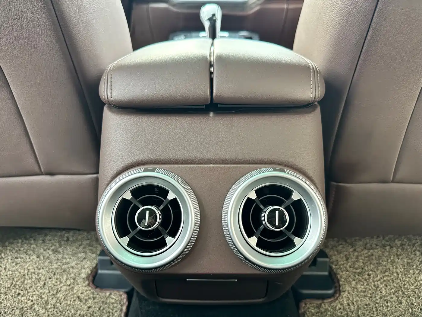 WEI PAI WEI BRAND VV7