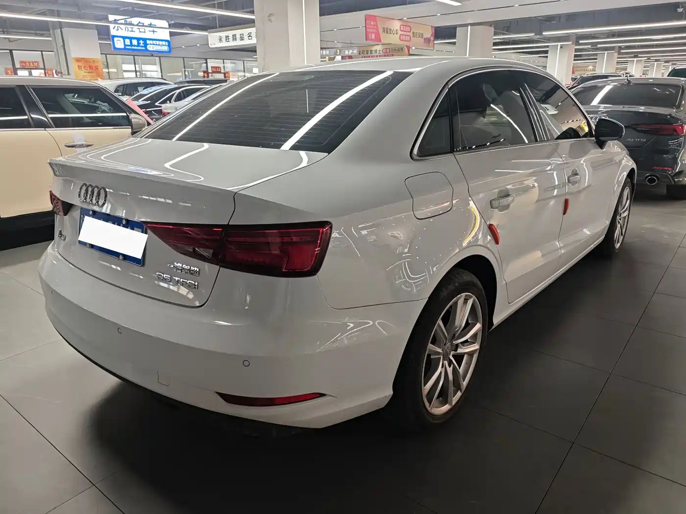 Audi A3 2017 Limousine 35 TFSI Progressive фото 4