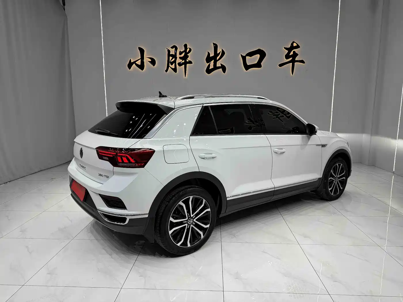 Volkswagen T-ROC 2022 280TSI DSG 2WD Comfort PLUS фото 5