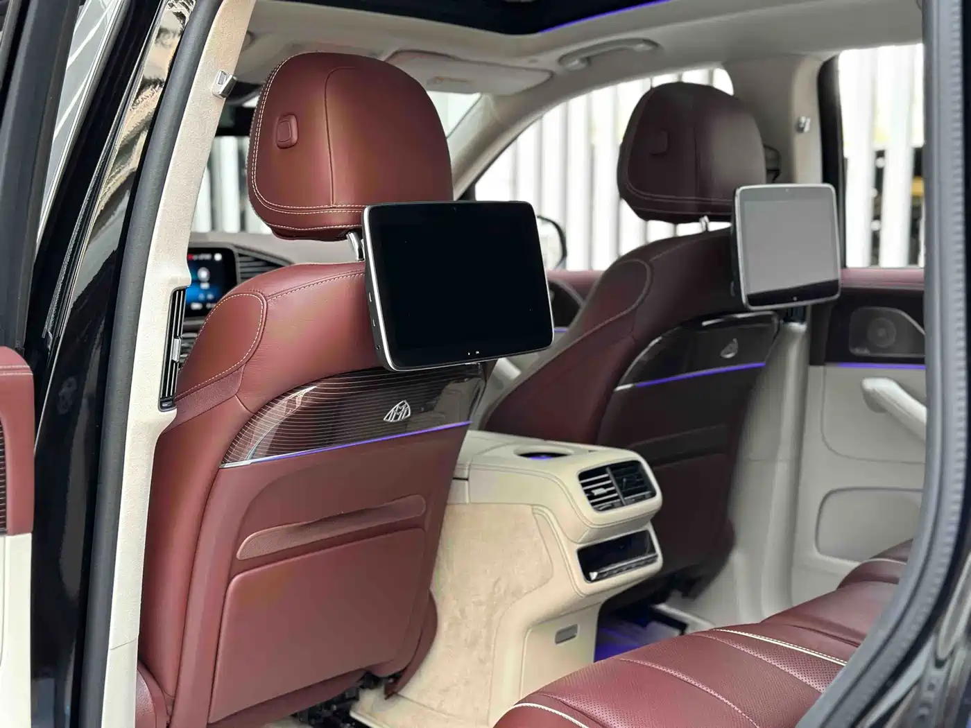 Mercedes-Benz Maybach GLS 2021 GLS 480 4MATIC фото 13