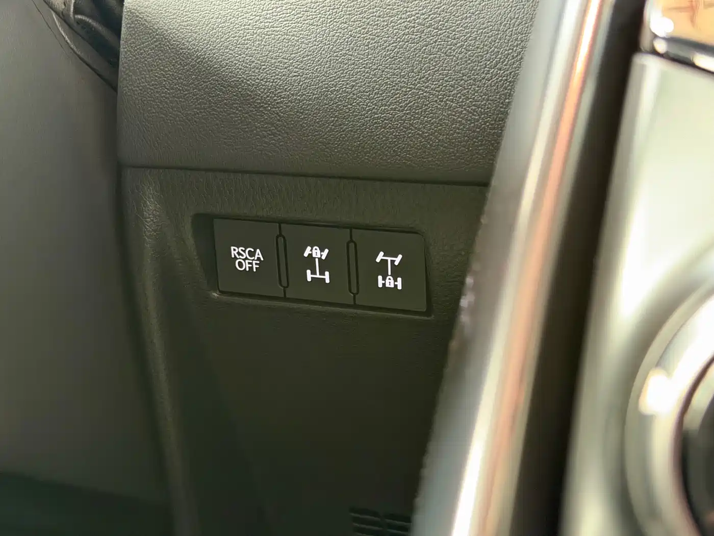 Lexus LX 2025 700h OVERTRAIL Frontier Edition фото 27