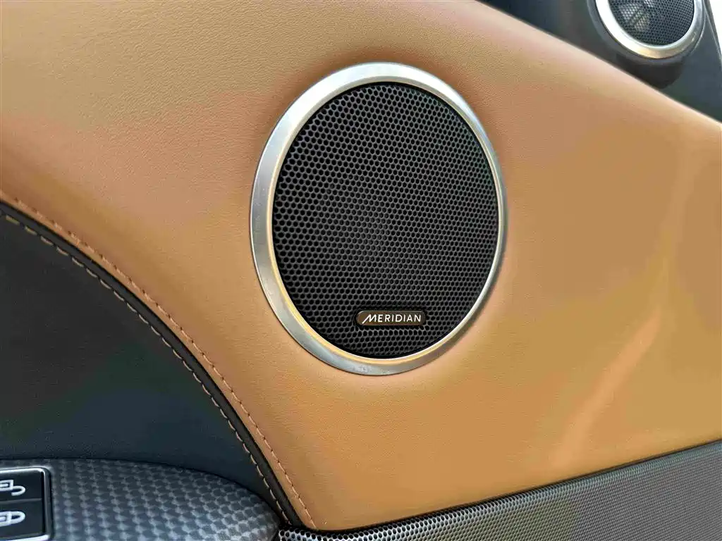 Photo 17 - Land Rover Range Rover Sport