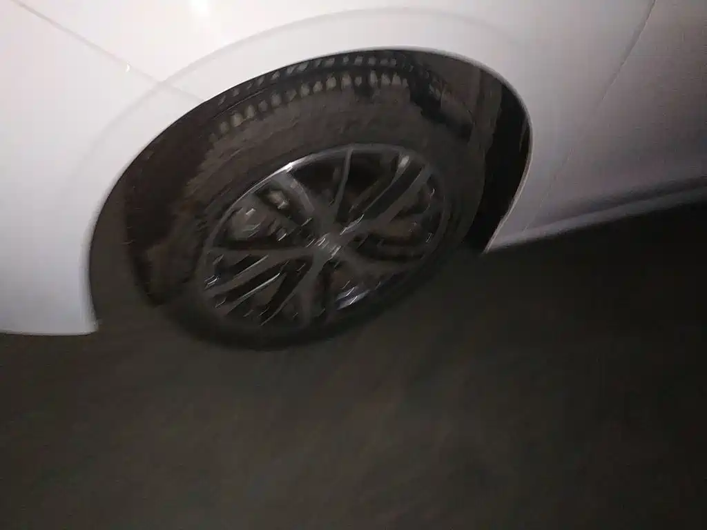 Geely Emgrand 2025 2025 4th Gen 4 Million Commemorative Edition 1.5L CVT Surpass