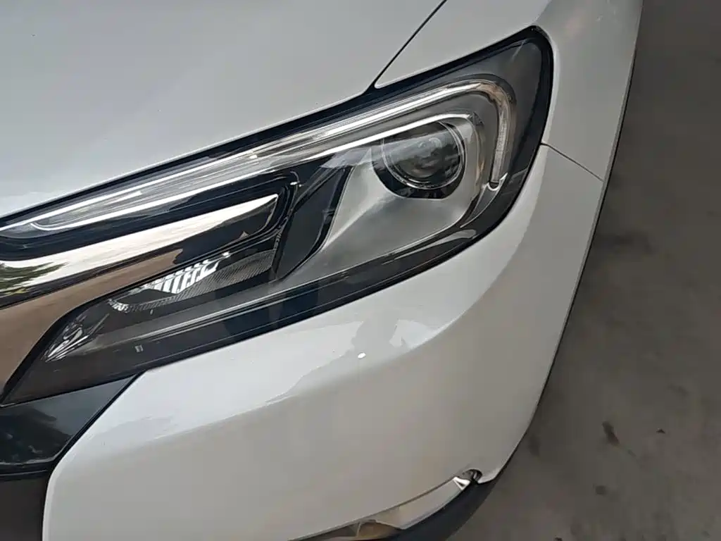 DS 6 2016 2014 1.6T Luxury Edition THP160