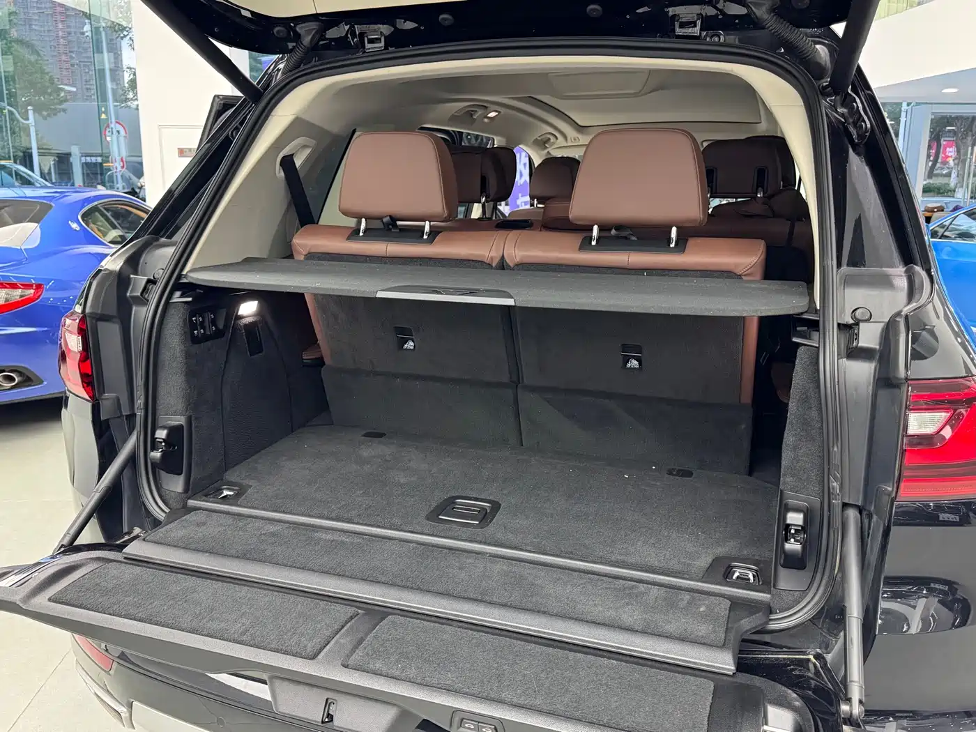 BMW X7 2020 xDrive40i Leading Luxury Package фото 8