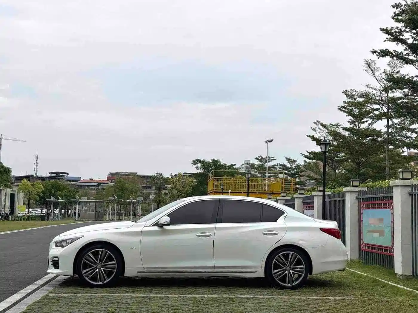 Infiniti Q50L 2015 2015 2.0T Sport