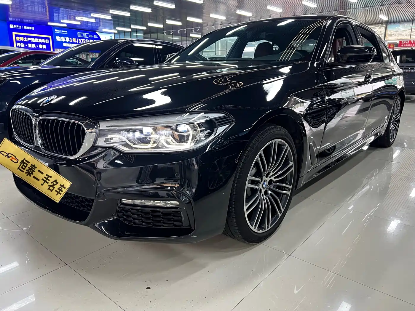 BMW 5 Series 2018 530Li Premium M Sport Package фото 3