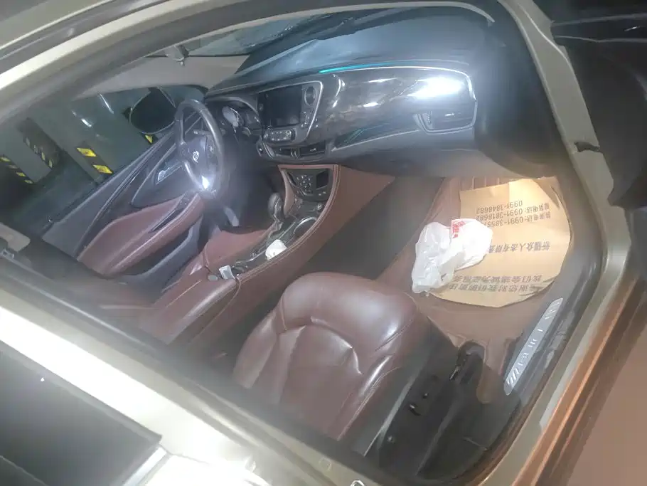 Фото 8 - Buick Envision Plus