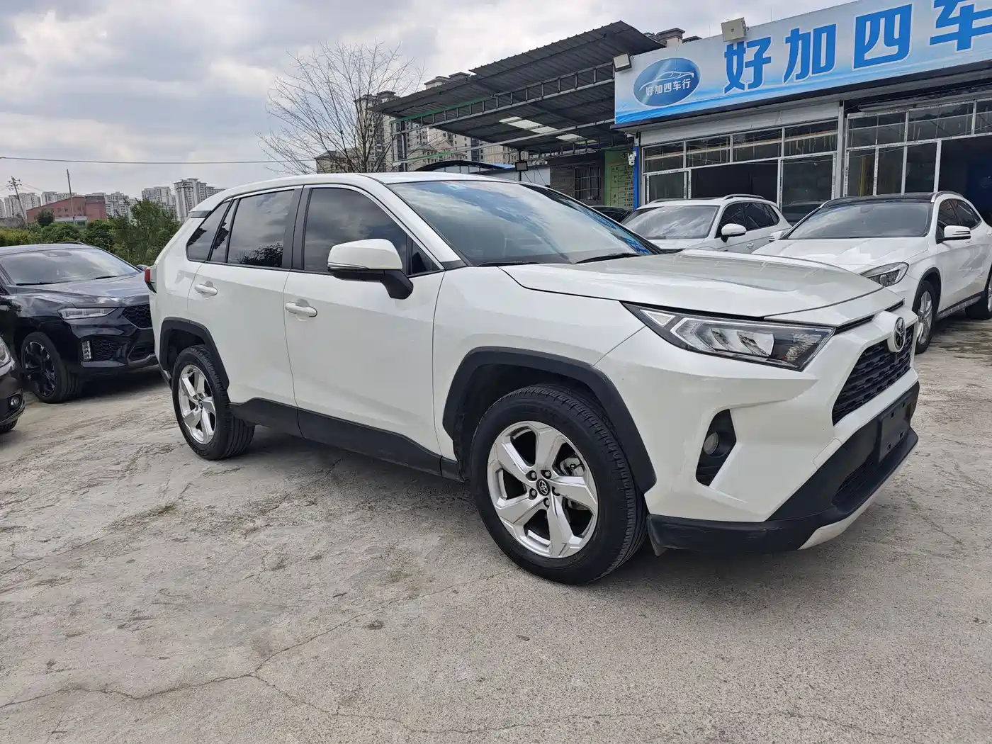 Toyota RAV4 Rongfang 2020 2.0L CVT 2WD Trend Edition