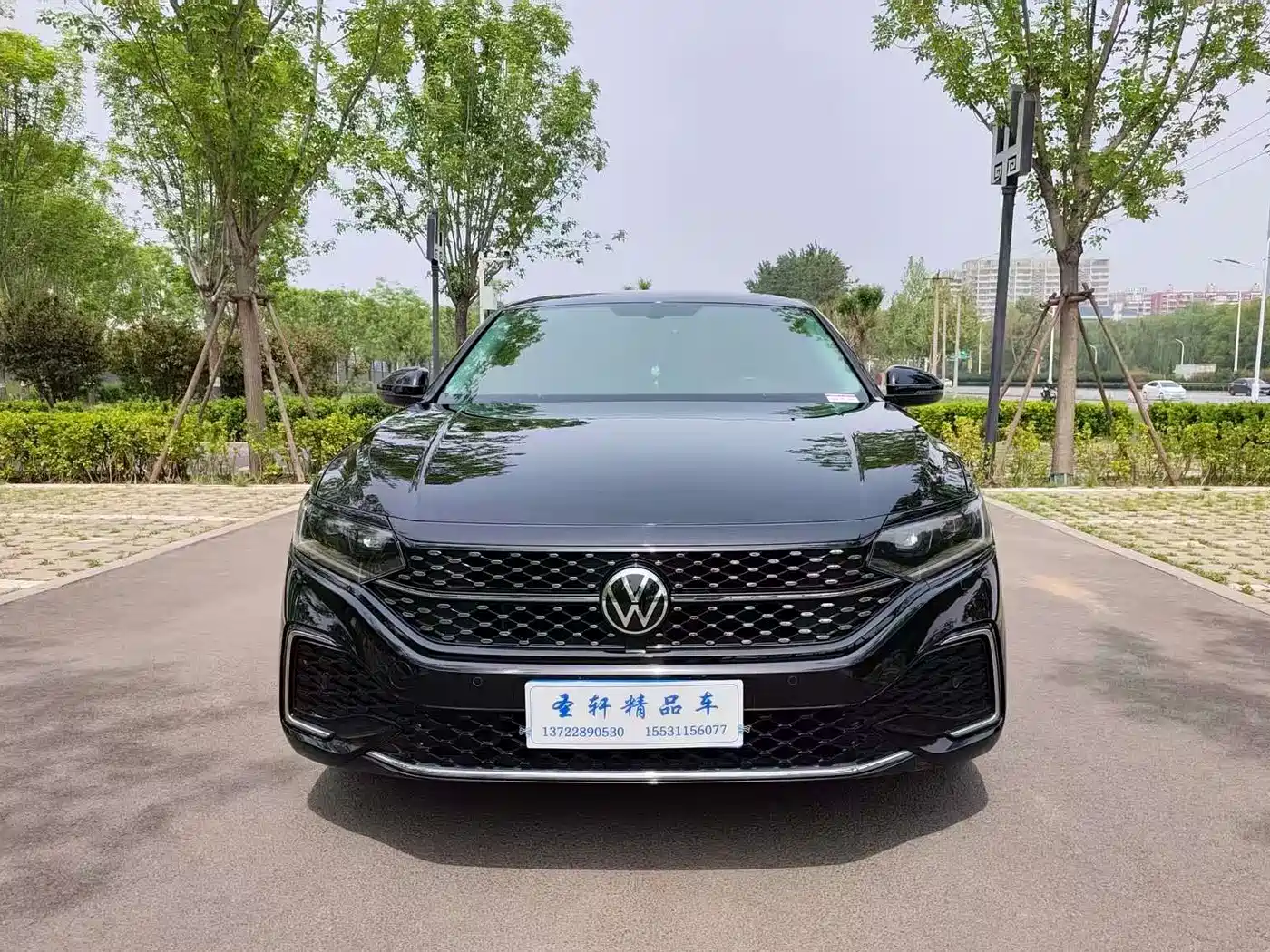 Volkswagen Passat 2022 330TSI Starlight Elite Edition фото 3
