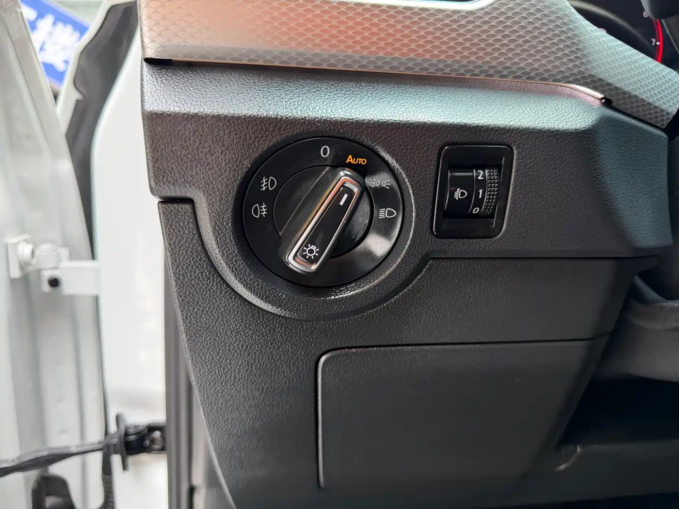 Volkswagen Tanying 2023 Model 200TSI DSG Joy Smart Connect Edition фото 14