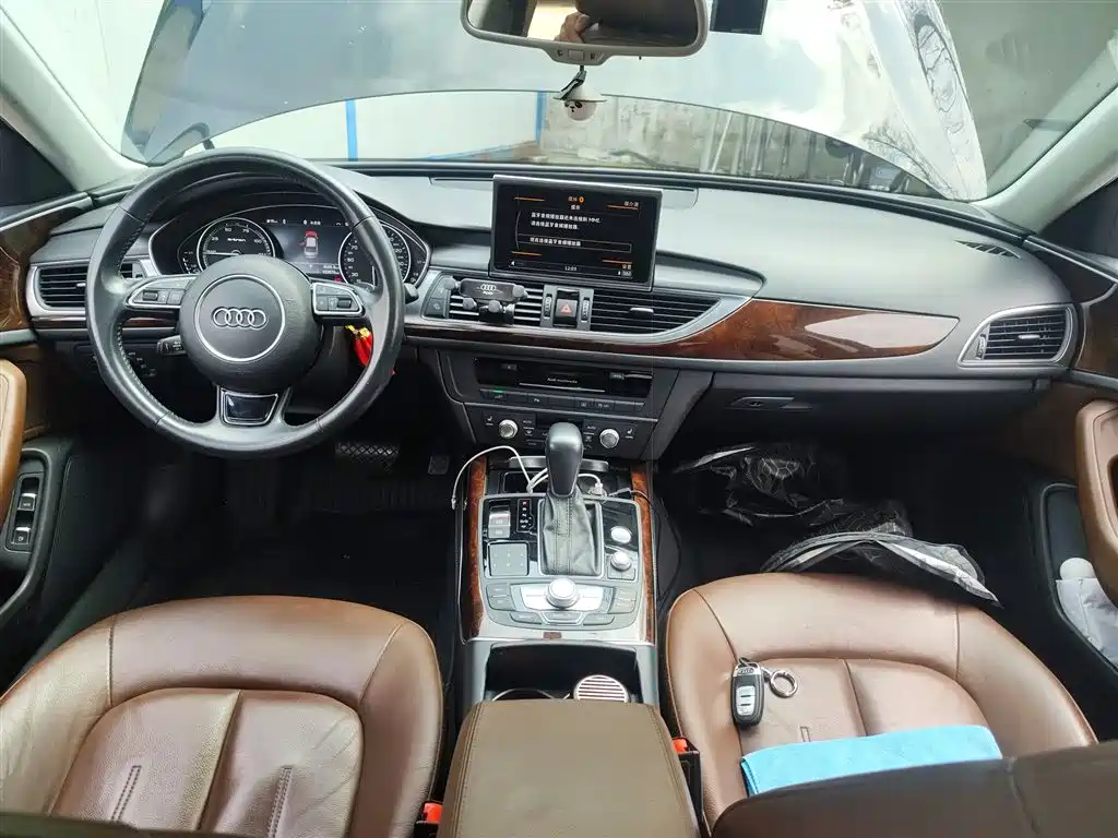 Audi A6L New Energy 2018 40 e-tron фото 10