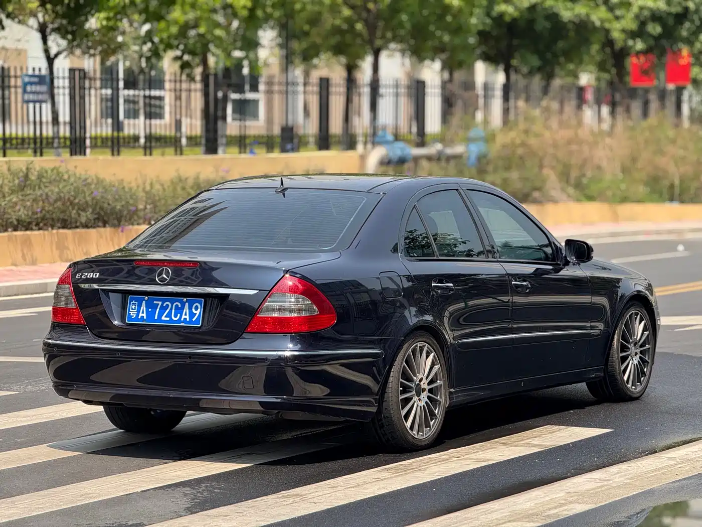 Mercedes-Benz E-Class 2007 E 280 Fashion фото 10