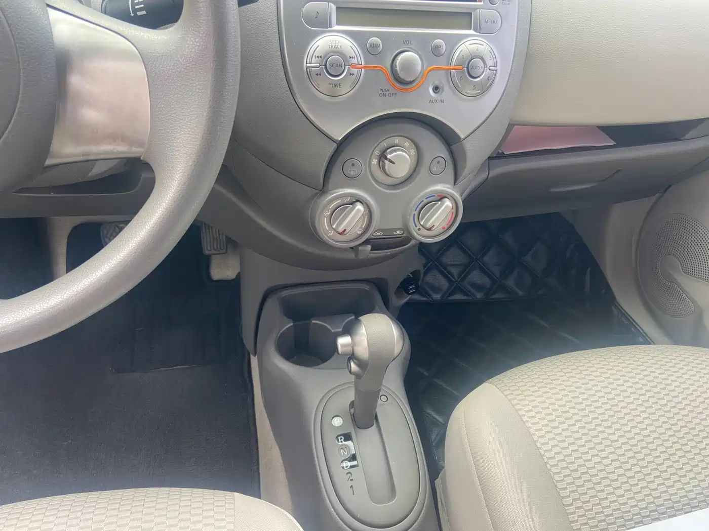 Nissan March 2014 2015 1.5L Automatic Easy Shine