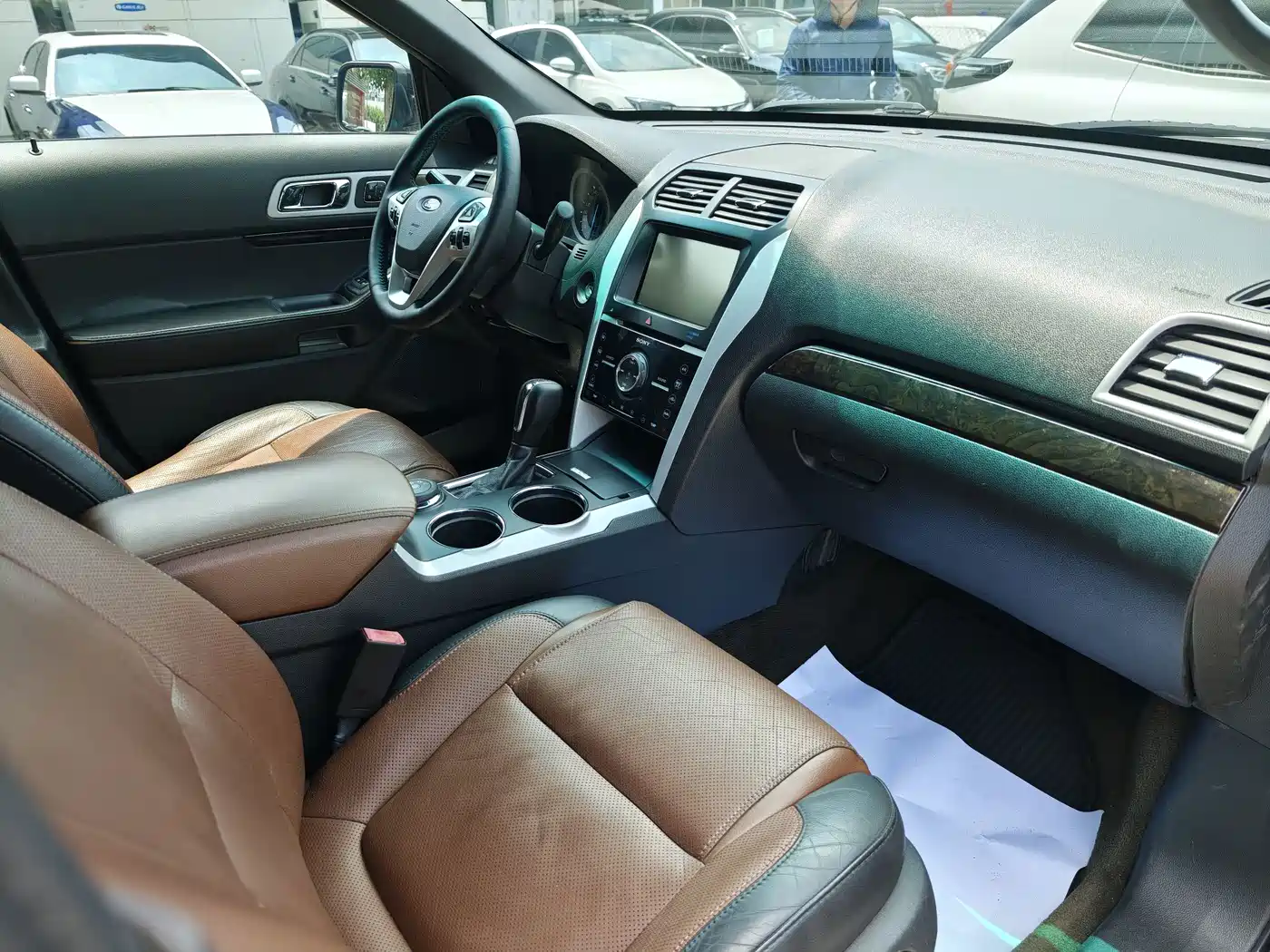 Ford Explorer (Import) 2014 2013 3.5L Premium Edition