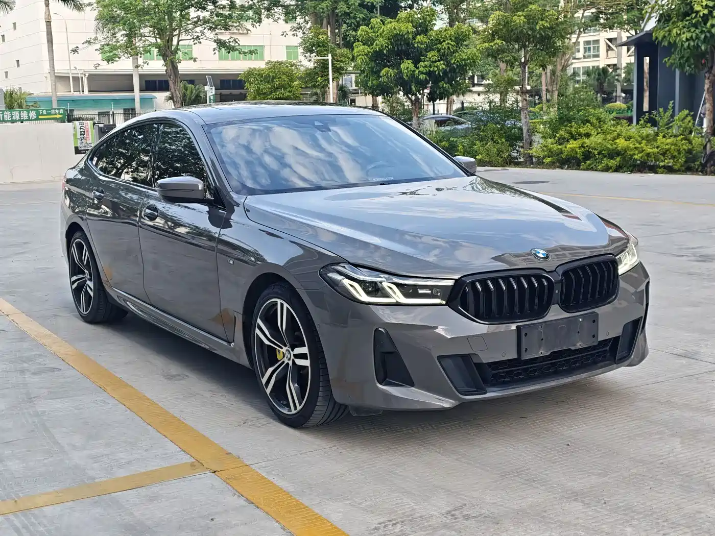 BMW 6 Series GT 2022 Model 630i M Sport Package фото 3