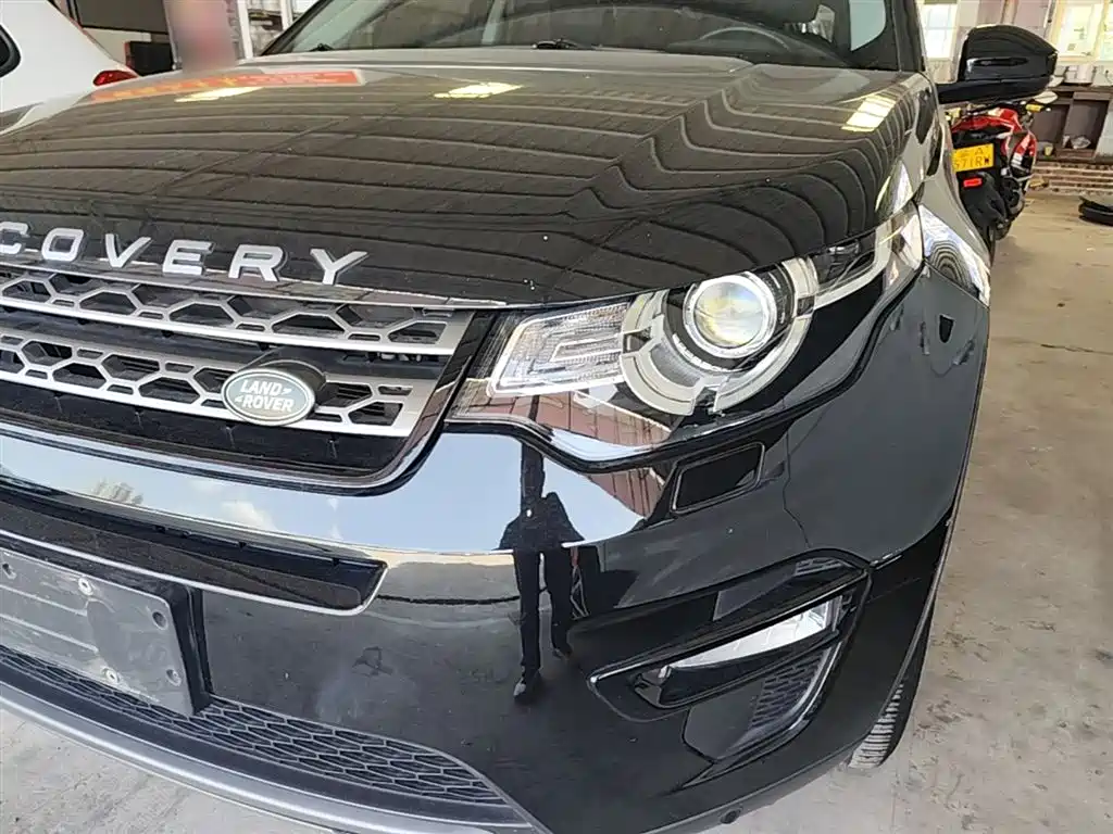 Land Rover Discovery Sport 2019 240PS SE Edition China VI фото 24