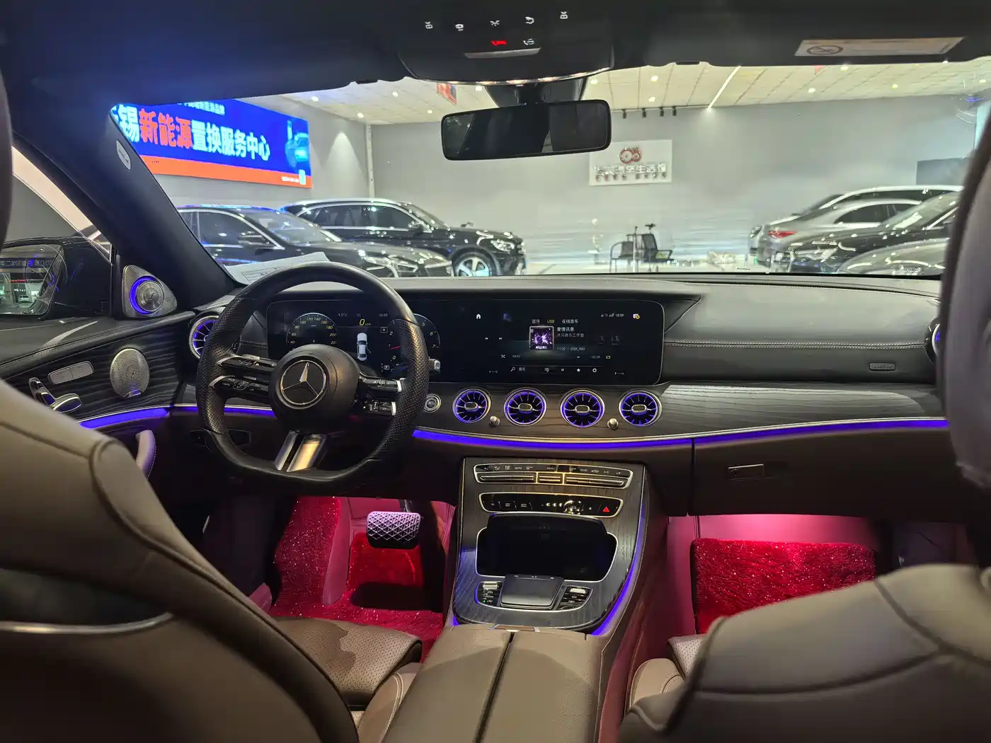 Mercedes-Benz E-Class 2022 E 300 L Fashion фото 9