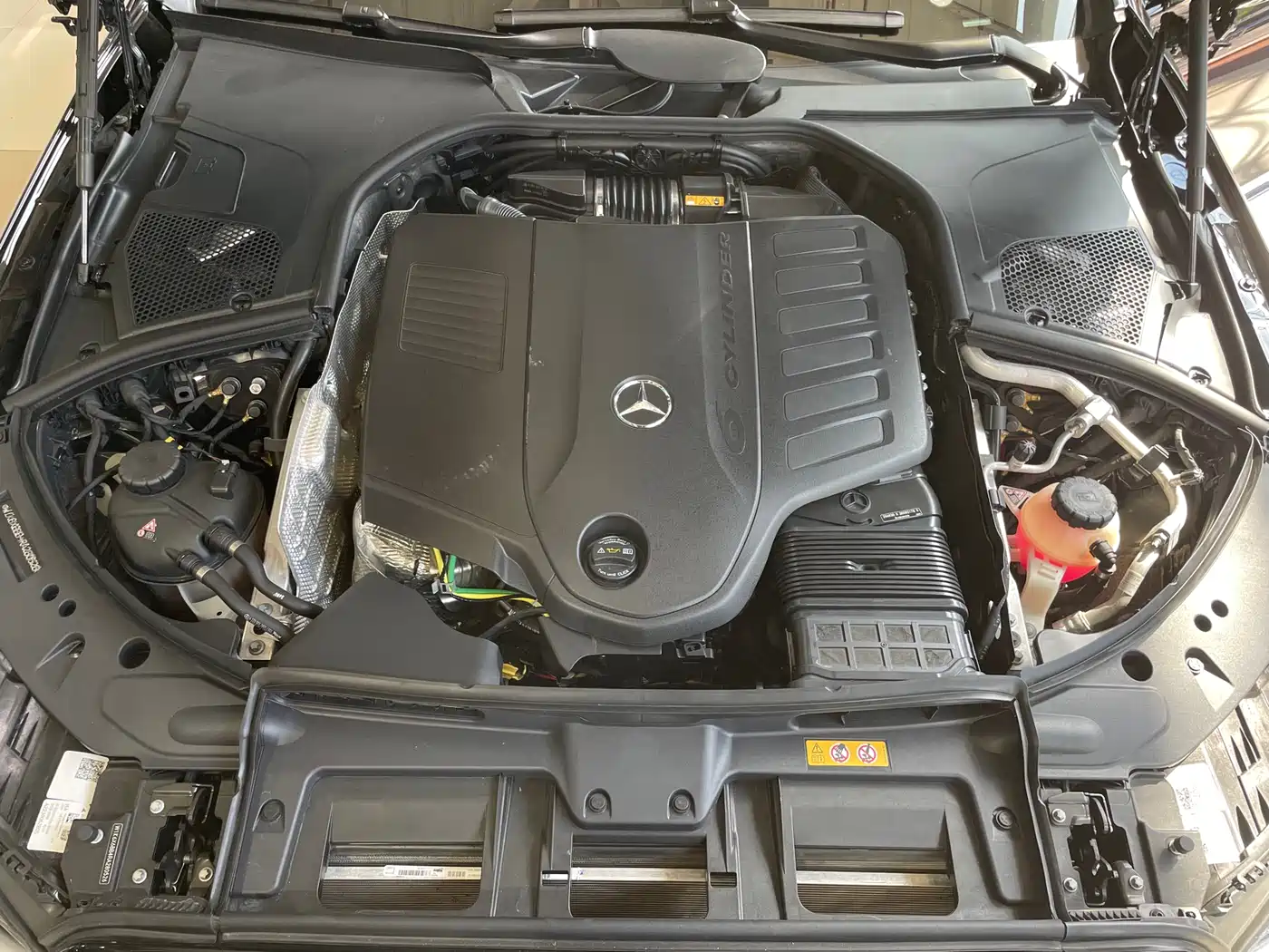 Mercedes-Benz Maybach S-Class 2024 Facelift S 480 4MATIC фото 24