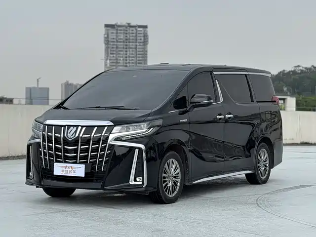 Toyota Alphard 2022