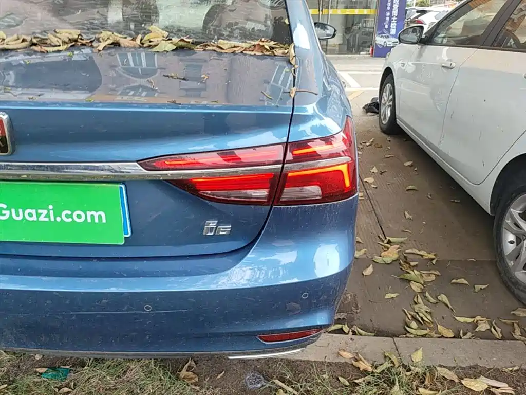 Roewe i6 2020 2020 PLUS 1.6L CVT 4G Connected Glory Flagship Edition