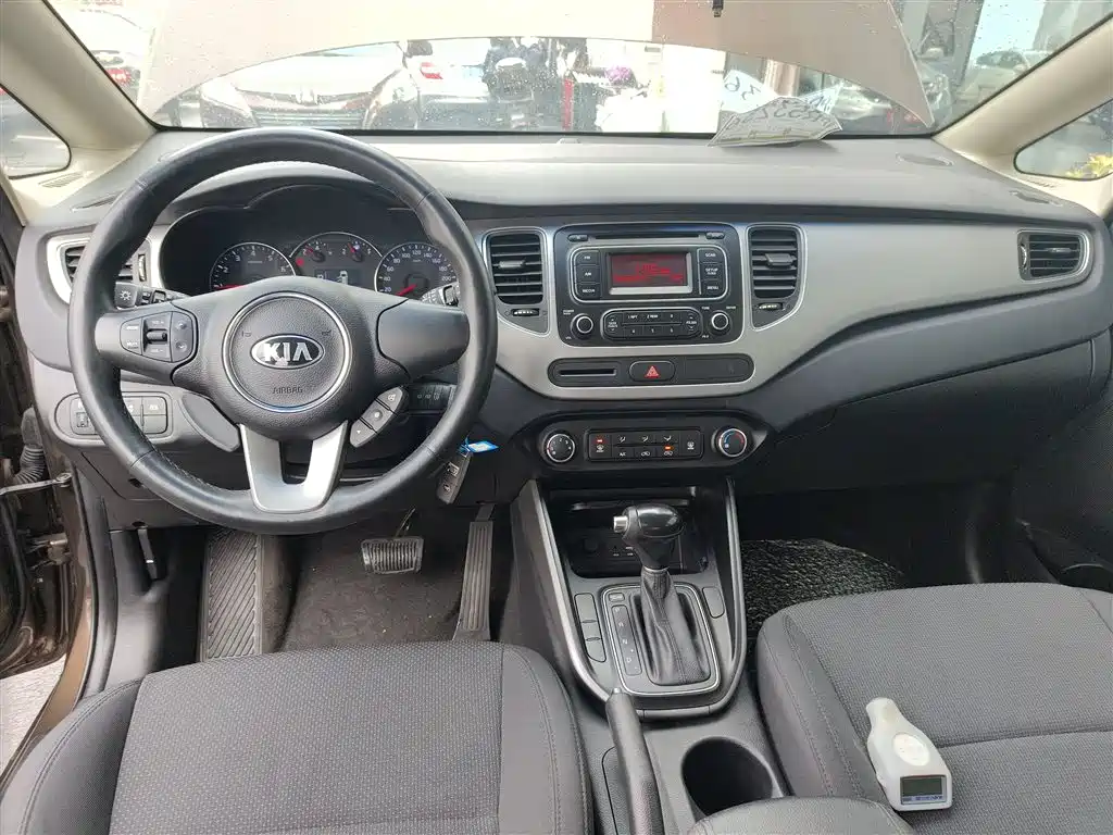 Kia Carens 2013 2.0L 5-seat Auto Standard (China V) фото 10