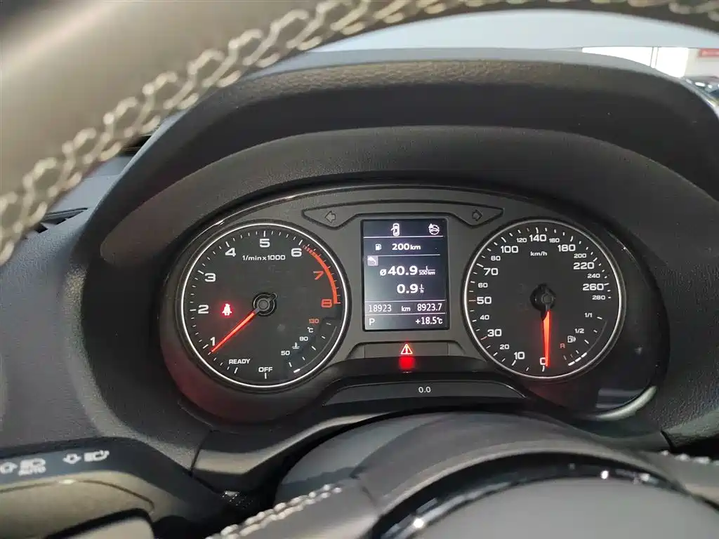 Audi Q2L 2024 35TFSI Fashion Sport фото 8
