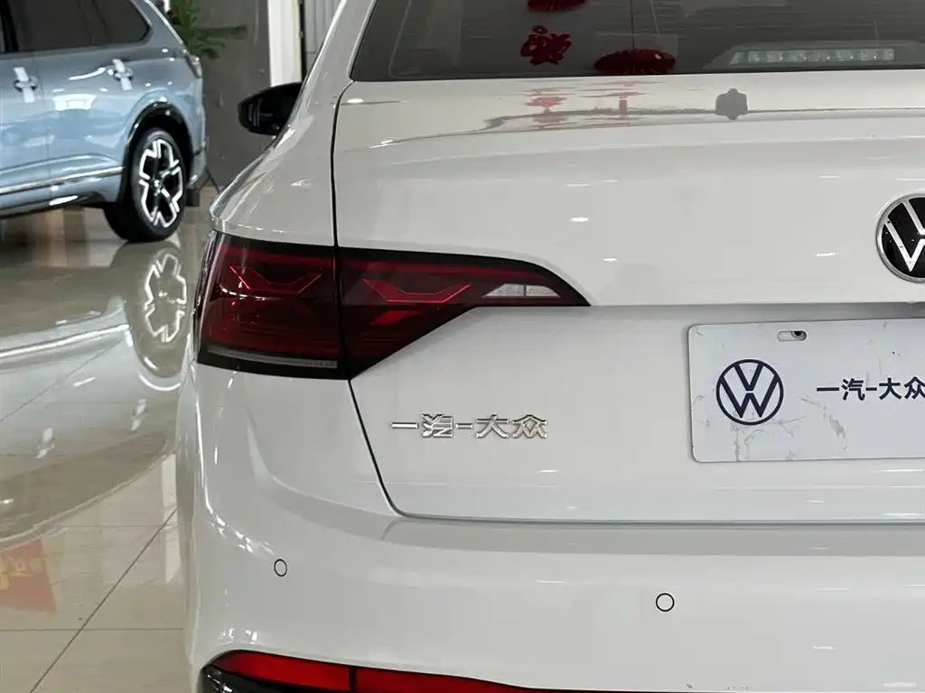 Volkswagen Sagitar 2023 280TSI DSG Beyond Lite фото 15