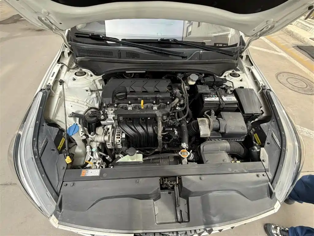 Kia K3 2020 1.5L CVT New Edge Sunroof Version фото 11