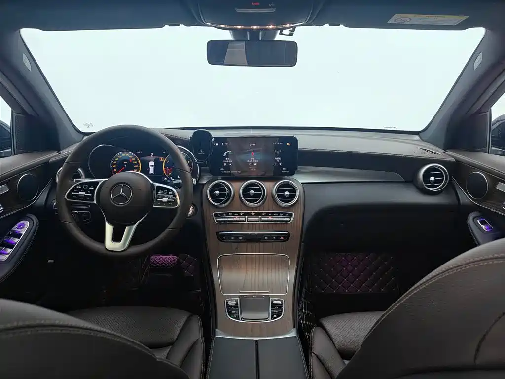 Mercedes-Benz GLC 2022 Model GLC 260 L 4MATIC Luxury Edition фото 30