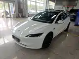Фото 1 - Tesla Model 3