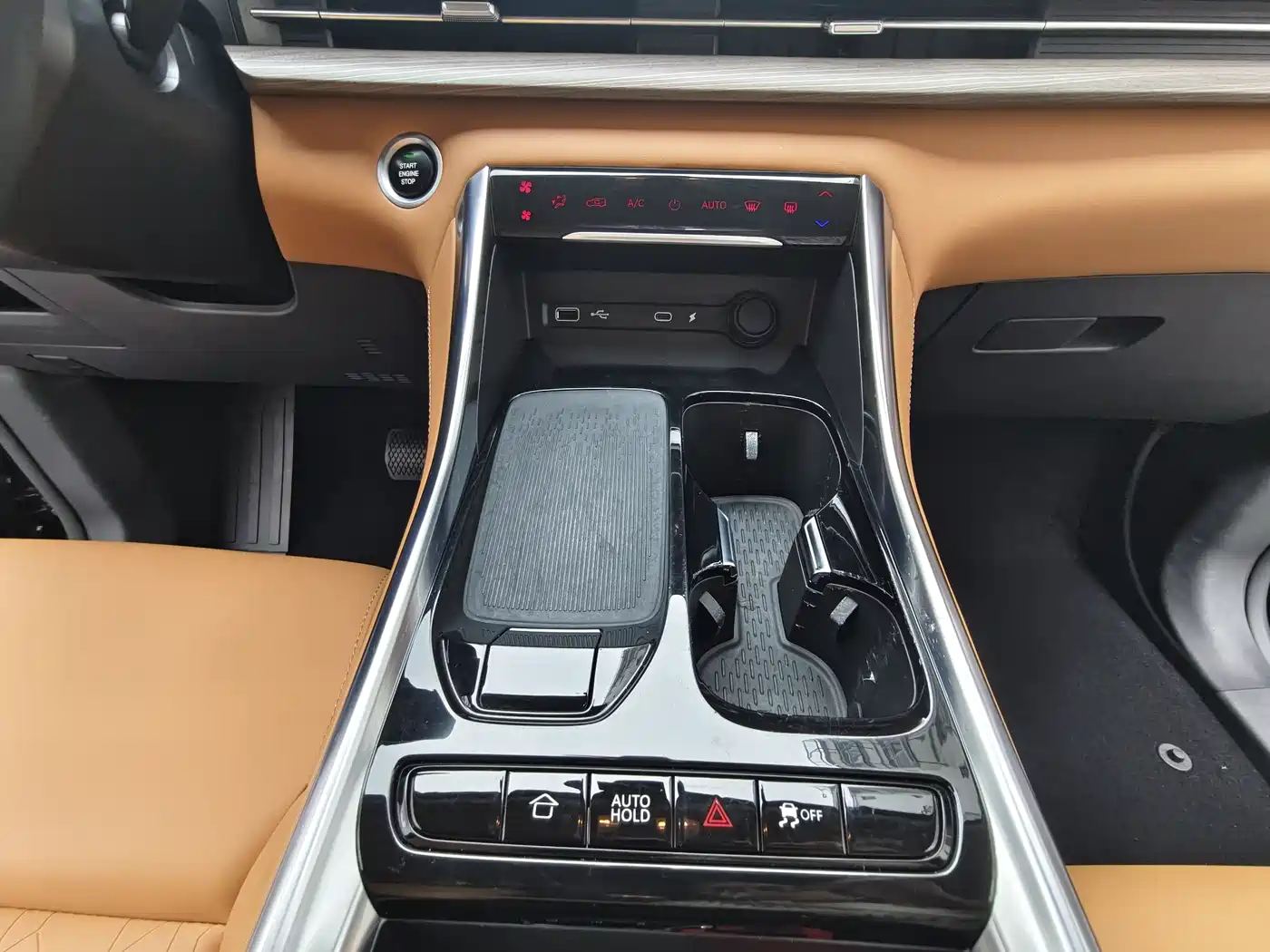 SAIC Maxus Maxus G50 PHEV 2025 Pilot Edition фото 15
