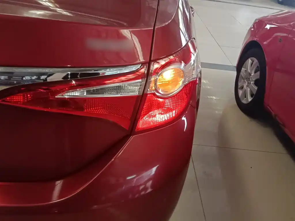 Toyota Levin 2014 1.6G CVT Elite Edition фото 8
