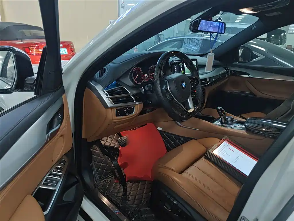BMW X6 2019 xDrive28i M Sport Package фото 14