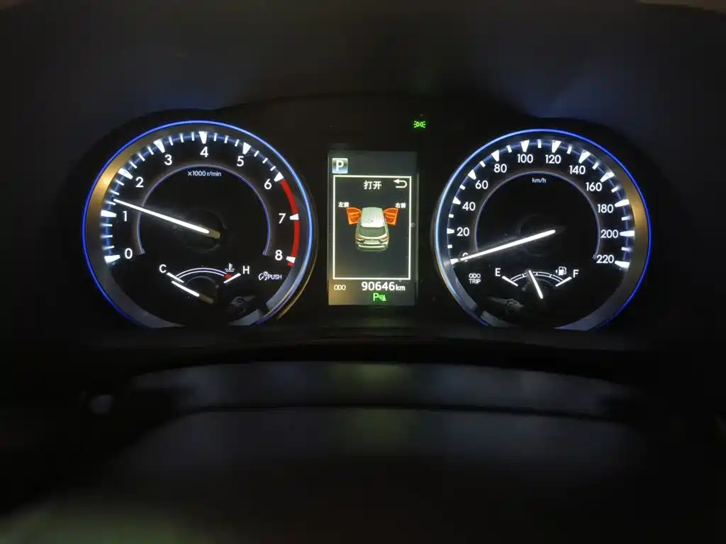 Toyota Highlander 2018 2.0T 4WD Luxury 7-seater (China V) фото 5