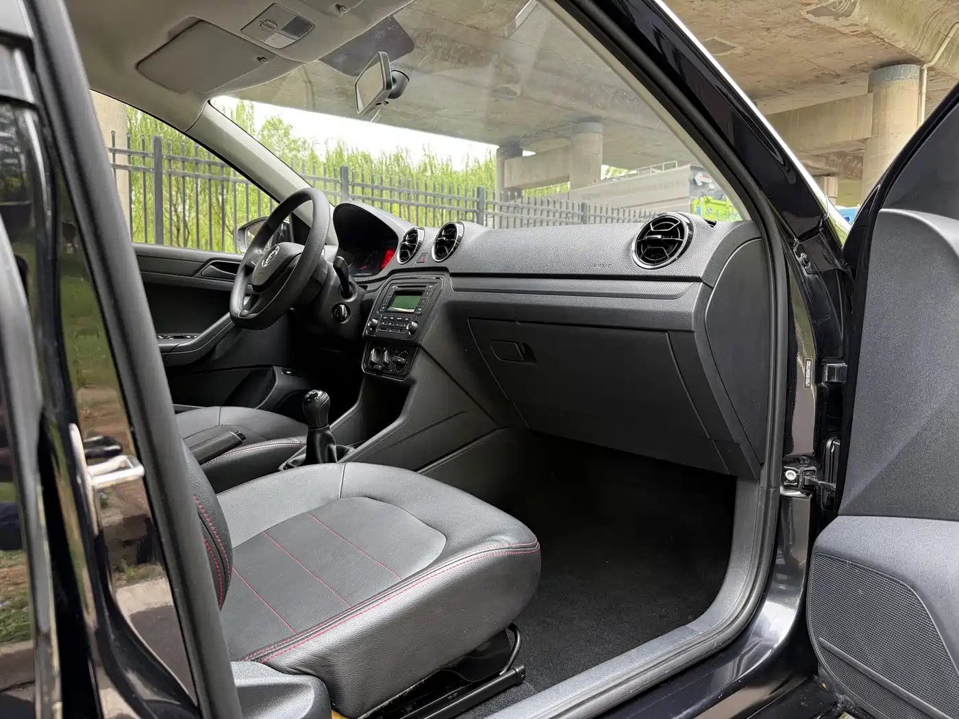 Volkswagen Jetta 2017 1.5L Manual Fashion фото 9