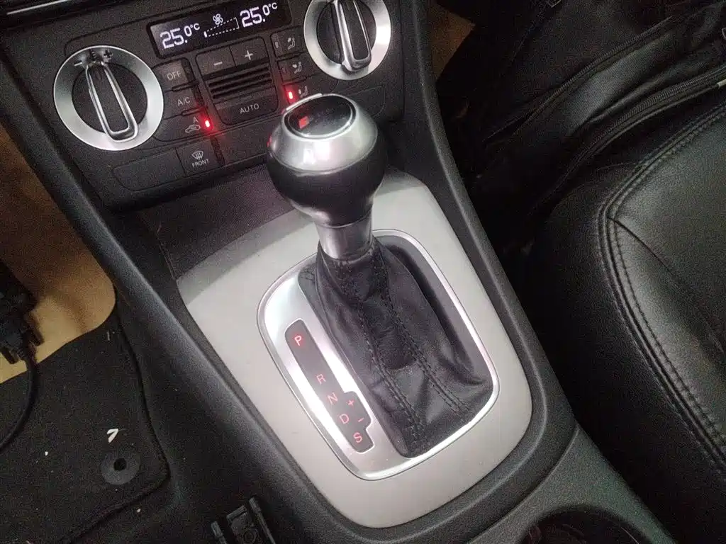 Audi Q3 2015 35 TFSI Progressive фото 10