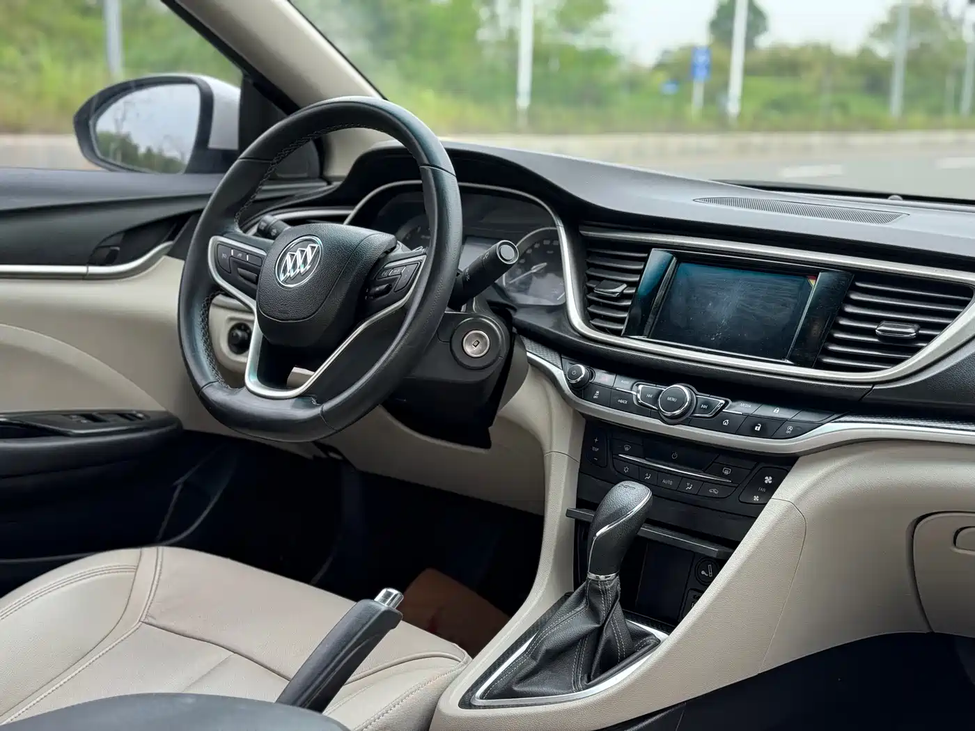 Buick Excelle 2019 15T DCT Connected Elite (China V) фото 16