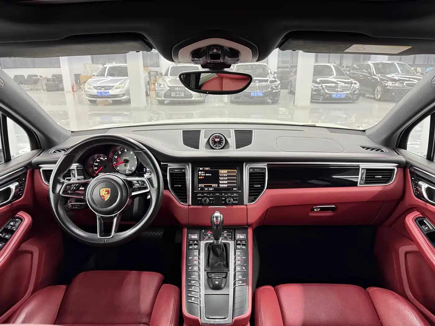 Porsche Macan 2014 Macan S 3.0T фото 11