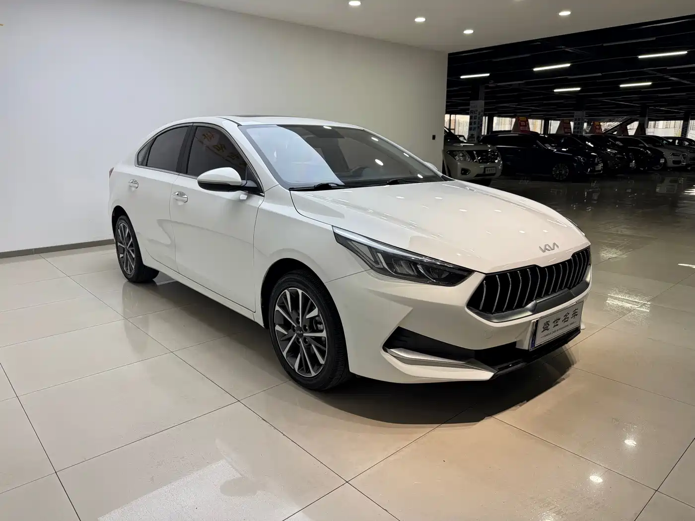 Kia K3 2023 2021 Facelift 1.5L CVT Fashion Edition